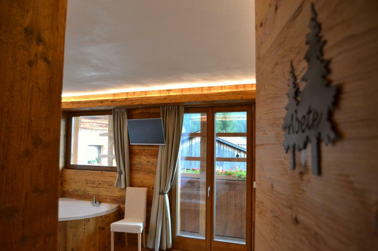 Borgo Antico Bed & Breakfast Sappada Eksteriør bilde